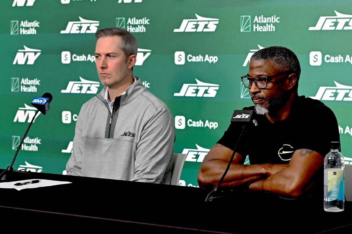 Aaron Glenn ha tenido un comienzo difícil esta temporada baja, pero ¿hay alguna manera de que los Jets arreglen eso?