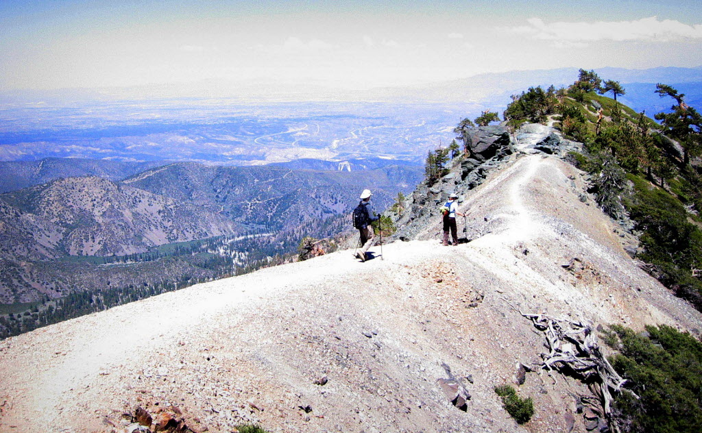 devils_backbone_20913879.jpg