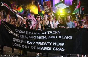 Sydney sacudió pocas horas antes del evento de Mardi Gras para gays y lesbianas cuando el grupo fue prohibido por comentarios controvertidos