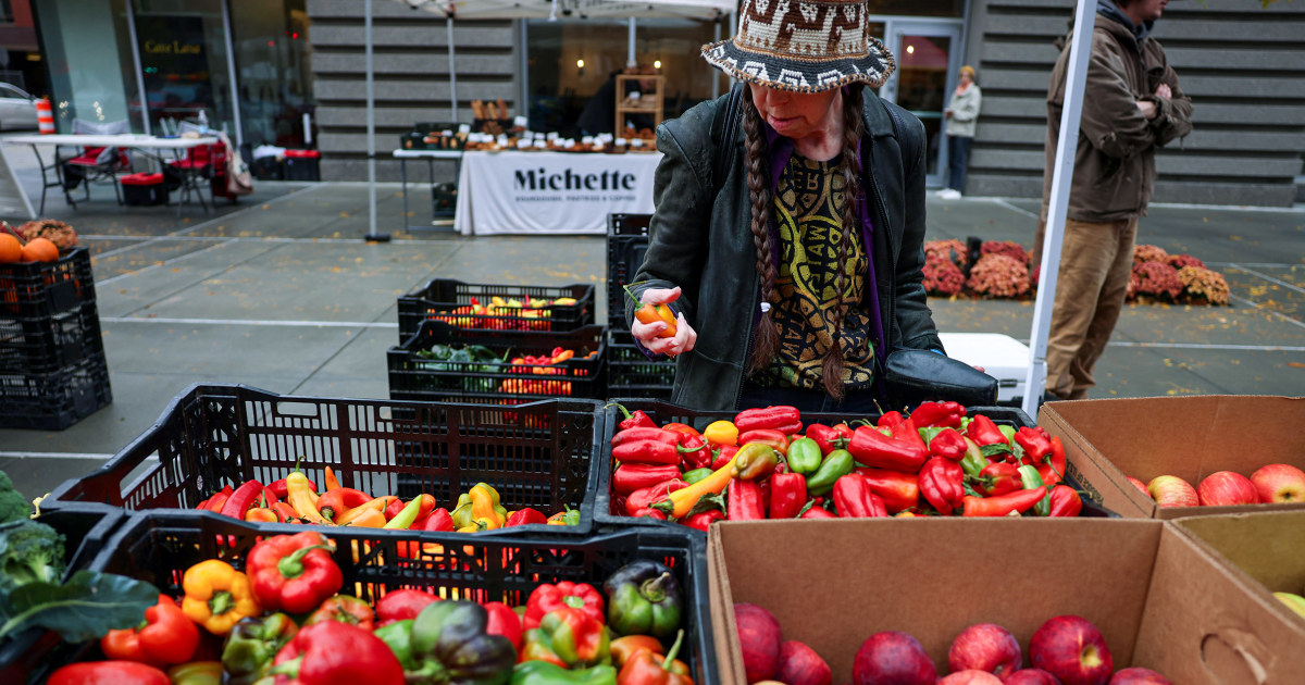 260220-farmers-market-ch-1123-94b74c.jpg