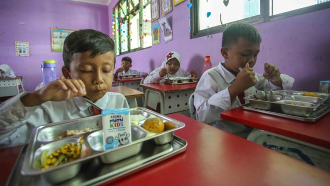 677b4de37e1fb-program-makan-bergizi-gratis-program-makan-siang-gratis_665_374.jpg