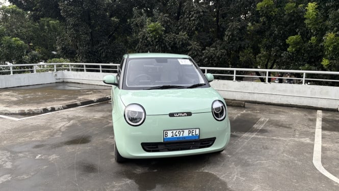 ¿Quieres cambiarte a un coche eléctrico? Aquí hay un vistazo a los precios de los vehículos eléctricos más baratos y más lujosos a principios de 2026