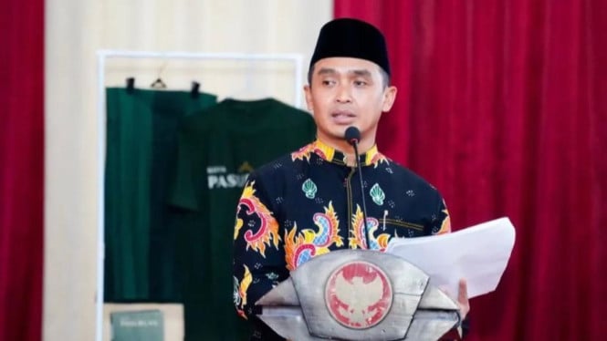 6986c63f8a716-wali-kota-pasuruan-adi-wibowo_gemini_665_374.jpg