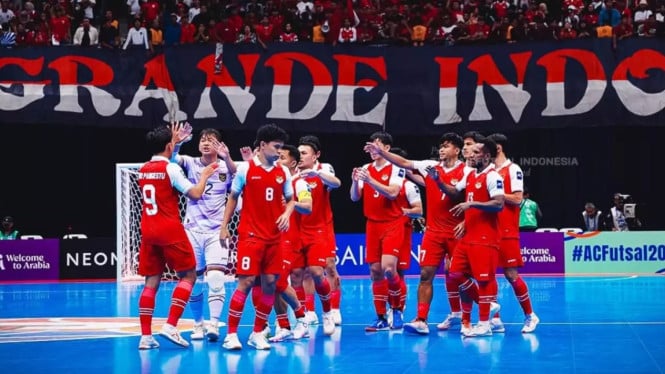 698832ccaaac9-timnas-futsal-indonesia-di-piala-asia-2026_gemini_665_374.jpg