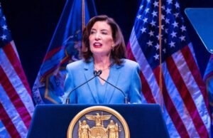 El gobernador de Nueva York pide 13,5 millones de dólares en reembolsos de aranceles