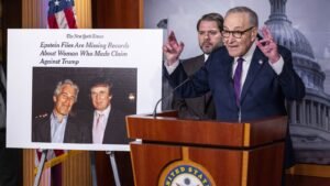 Los principales demócratas acusan a Bondi y al Departamento de Justicia de “encubrir” los archivos de Epstein