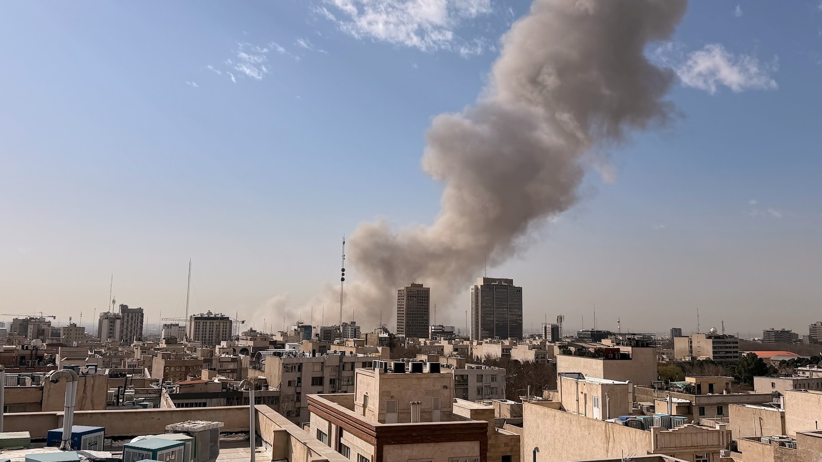 Actualizaciones en vivo de Irán: Trump dice que han comenzado ‘importantes operaciones de combate’ en Irán