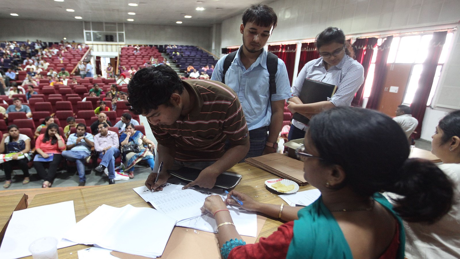 jee-admission-1600.jpg