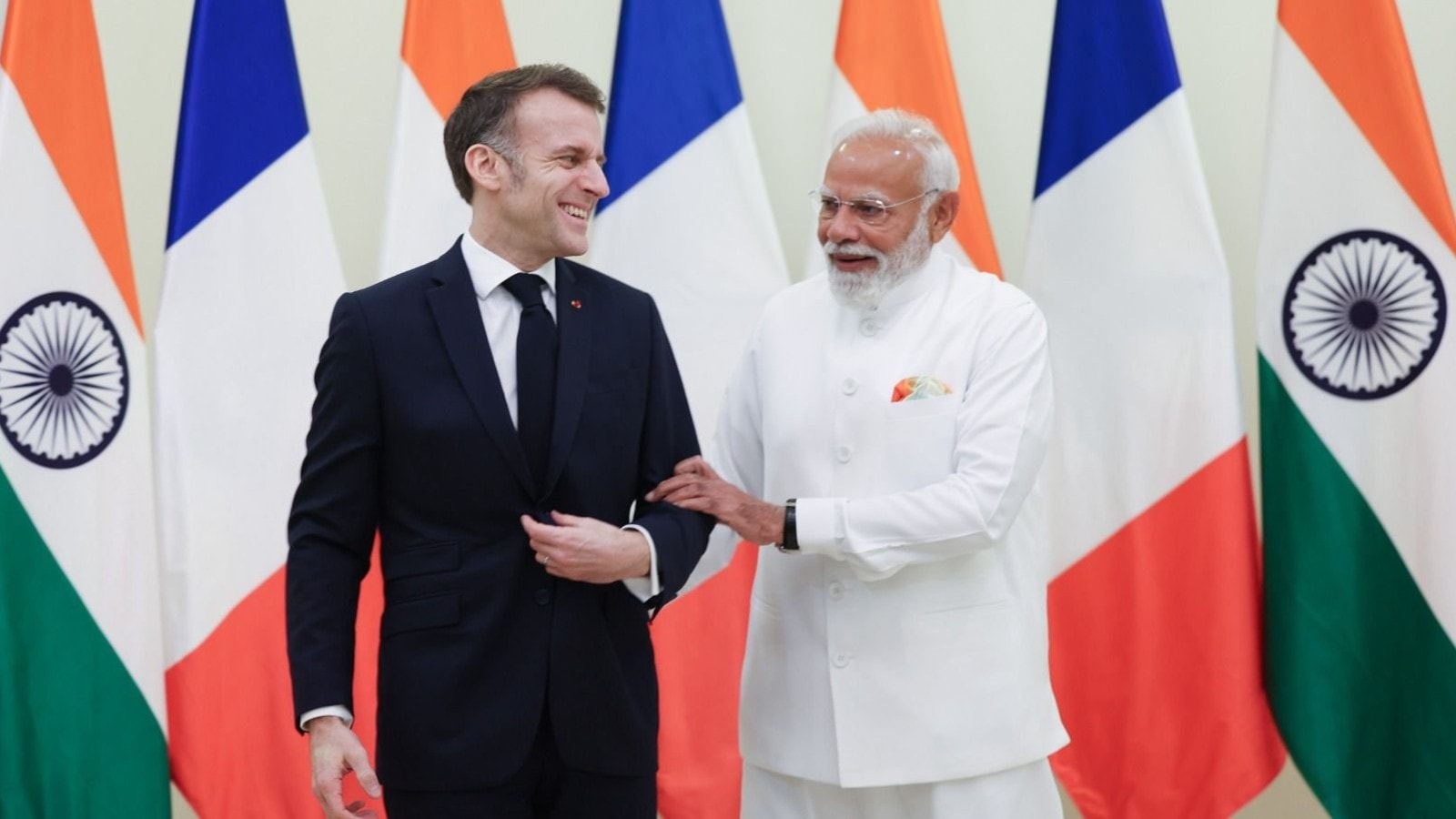 modi-macron-1.jpg