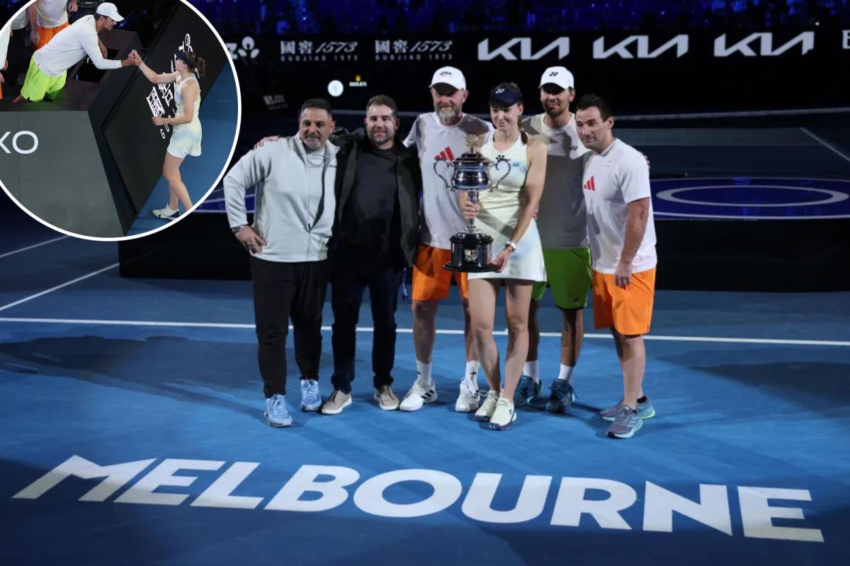 La final femenina del Abierto de Australia sacudida por una foto ‘extremadamente incómoda’ de la entrenadora Elena Rybakina