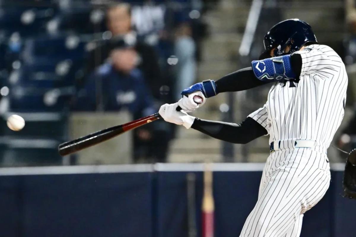 George Lombard Jr. de los Yankees brilla en defensa y ofensiva