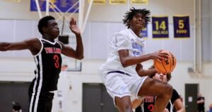 Los gemelos Popoola ganaron el título de baloncesto de la División Abierta de Palisades City