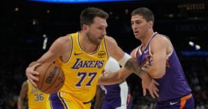 Luka Doncic y los Lakers perdieron su tercer partido consecutivo en los tres de Royce O’Neal