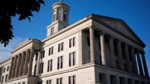 La ley penal de Tennessee se declaró inconstitucional cuando los funcionarios locales votaron a favor de la política de “santuario”