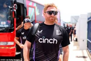 La ex estrella inglesa Jonny Bairstow pide ayuda a Sir Keir Stormer después de quedar atrapado en medio de drones y misiles de Irán en Medio Oriente.