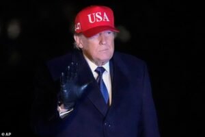 El número de muertos en la guerra de Irán ha aumentado a cuatro desde que Trump advirtió sobre el conflicto la semana pasada