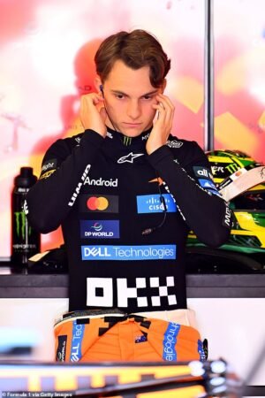 Oscar Piastri registra una vuelta rápida espectacular en la segunda sesión de entrenamientos, mientras que su compañero de equipo Lando Norris continúa luchando con su McLaren.