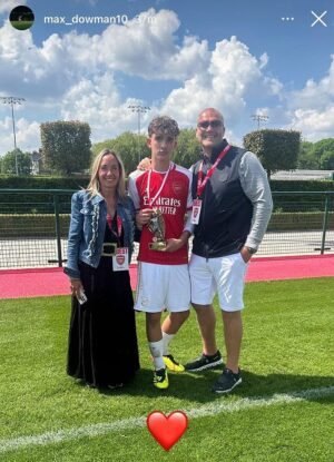 Un hombre criticado por el padre de Max Daumann por afirmar haber participado en el desarrollo del niño prodigio de 16 años se disculpa tras ser tildado de entrenador “fraudulento y marginal”