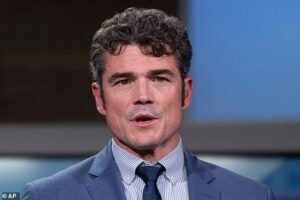 El principal funcionario de contrainteligencia de Trump dimite en protesta por la guerra con Irán