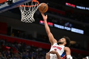 7 Detroit Pistons (pero no Cade Cunningham) anotan cifras dobles contra los 76ers