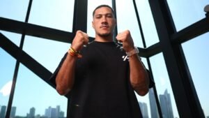 ‘Estas peleas tienen que suceder’: Opetaia persigue el estatus de indiscutible con el debut en Zuffa