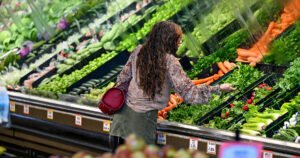 La amenaza económica inminente de la guerra de Irán: precios más elevados de los alimentos