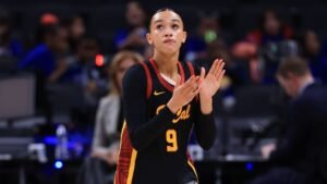 Clasificaciones de impacto de los 10 mejores estudiantes de primer año de baloncesto femenino de la NCAA