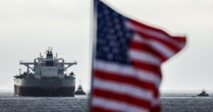 El petróleo estadounidense supera los 100 dólares, ya que la guerra de Irán no muestra señal alguna de acabar pronto