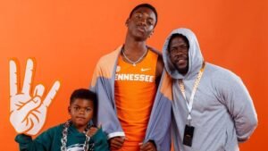 Hendricks, hijo de Kevin Hart, se ha comprometido a correr en Tennessee