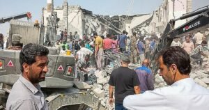 Lo que sabemos sobre una huelga escolar en Irán mientras aumenta el número de muertos