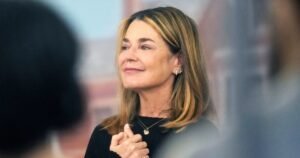Savannah Guthrie visita ‘TODAY’ mientras planea volver en medio de la desaparición de la madre Nancy