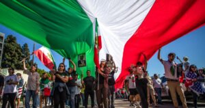 Un Irán independiente es su sueño. Pero los expatriados no saben cuál es el mejor camino a seguir.