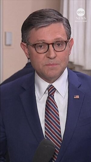 MIRAR: Johnson continúa argumentando que Estados Unidos no está en guerra