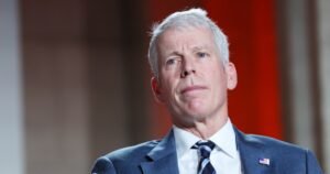 El secretario de Energía dice que los estadounidenses pueden experimentar un alivio en el precio del gas “en unas pocas semanas más”