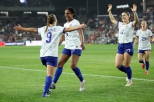 Un grupo central claro surge cuando el USWNT venció a Canadá: “Me encanta ganar partidos de fútbol como este”