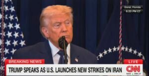 ‘¿Por qué eres la única persona que dice esto?’ Periodista pregunta a Trump sobre la dudosa afirmación de que Irán bombardeó su propia escuela