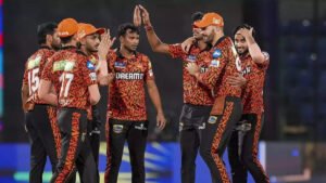 ‘¿Quiénes son los que toman terrenos?’: El ex capitán de la IPL cuestiona el ataque a los bolos de SRH