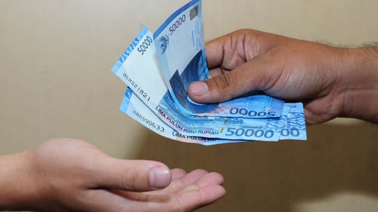 6019f89e3c7f5-benarkah-memberi-utang-itu-ladang-pahala-ini-penjelasannya_1265_711.jpg