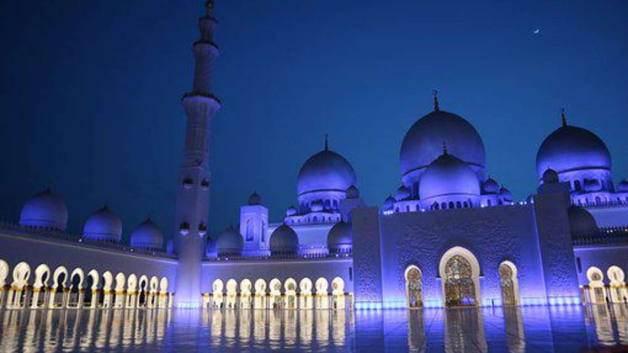 64219eca5655d-ilustrasi-masjid_1265_711.jpg