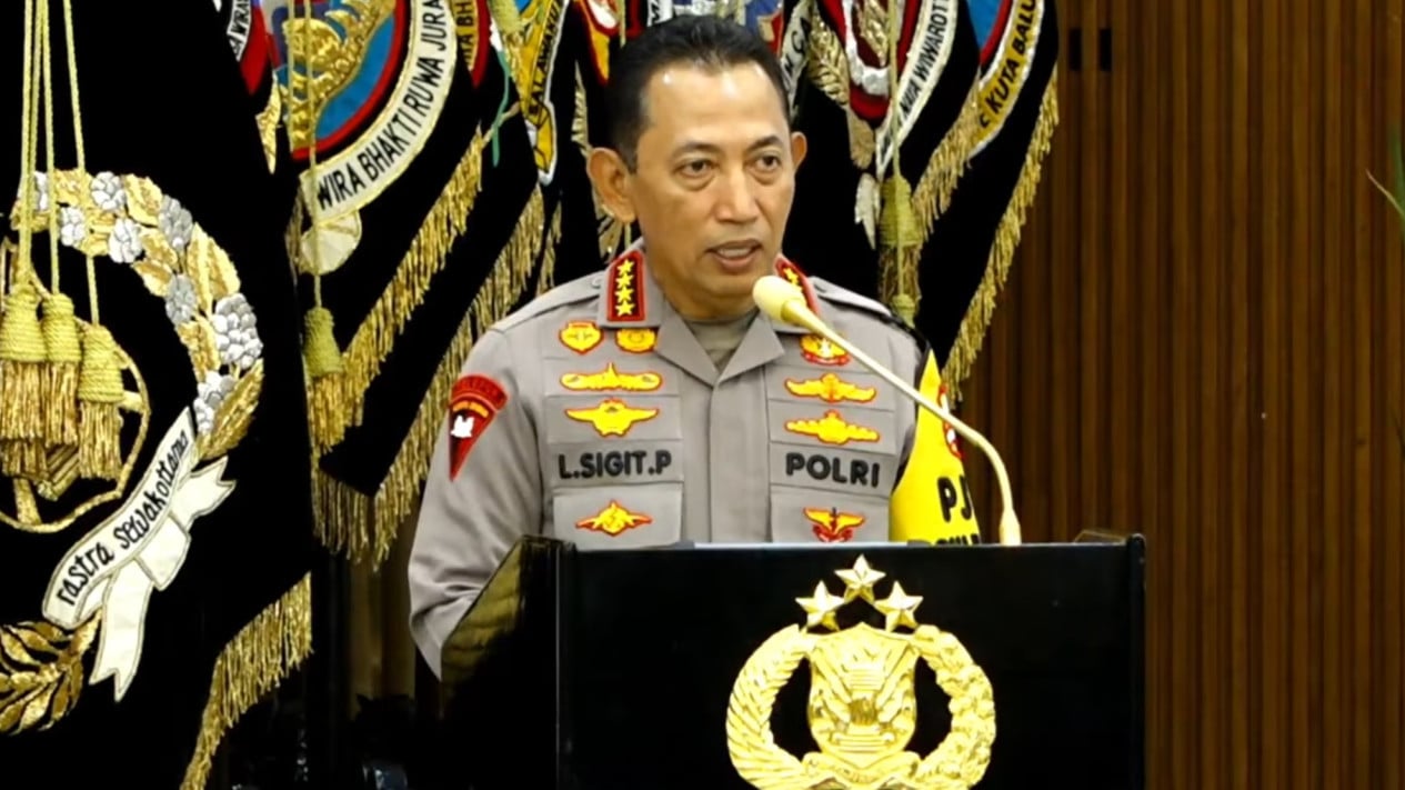69535badcf47a-kapolri-jenderal-listyo-sigit-prabowo_1265_711.jpg