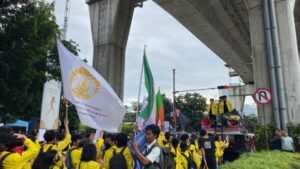UI confirmó que el hombre que provocó a la policía durante la manifestación no era un estudiante