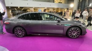 Especificaciones de superdeportivo, a un precio equivalente al de un coche familiar