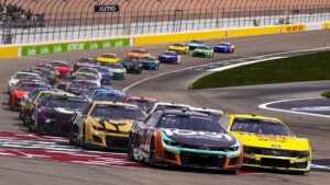 NASCAR suspende a dos miembros del equipo después de que la rueda de Ross Chastain se rompiera en la carrera de la Copa en COTA