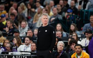 Steve Kerr reitera su deseo de una temporada de 72 partidos en la NBA después de que Stephen A. Smith criticara su postura: “No soy un idiota”