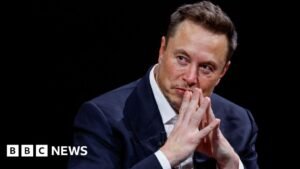 Adolescentes demandan a xAI de Musk por sus imágenes pornográficas de Grok