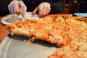 La famosa marca de pizza de Boston cierra su local desde hace mucho tiempo
