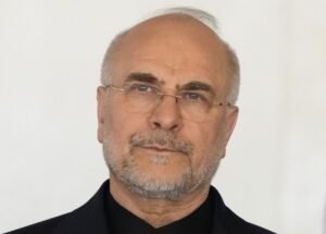 Irán apunta a los compradores de bonos del Tesoro de EE.UU.: presidente del Parlamento