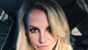 Britney Spears mantiene un perfil bajo y no ha salido de casa desde su arresto por DUI