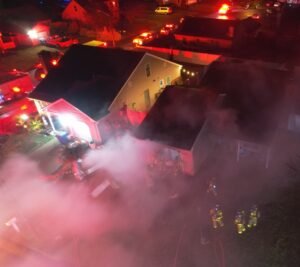 Incendio en el garaje extinguido, no se reportan heridos