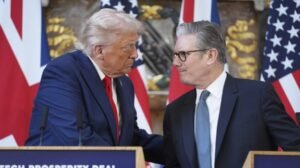 Trump rechaza la oferta del Reino Unido de enviar portaaviones a Oriente Medio: “Lo recordaremos”